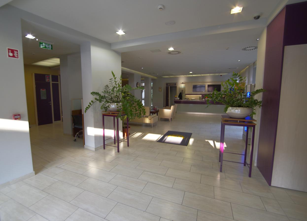 Szent Gellert Hotel Szekesfehervar Exterior photo